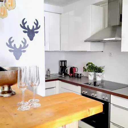 Belle Kitz Pure Im Zentrum By Belle דירה